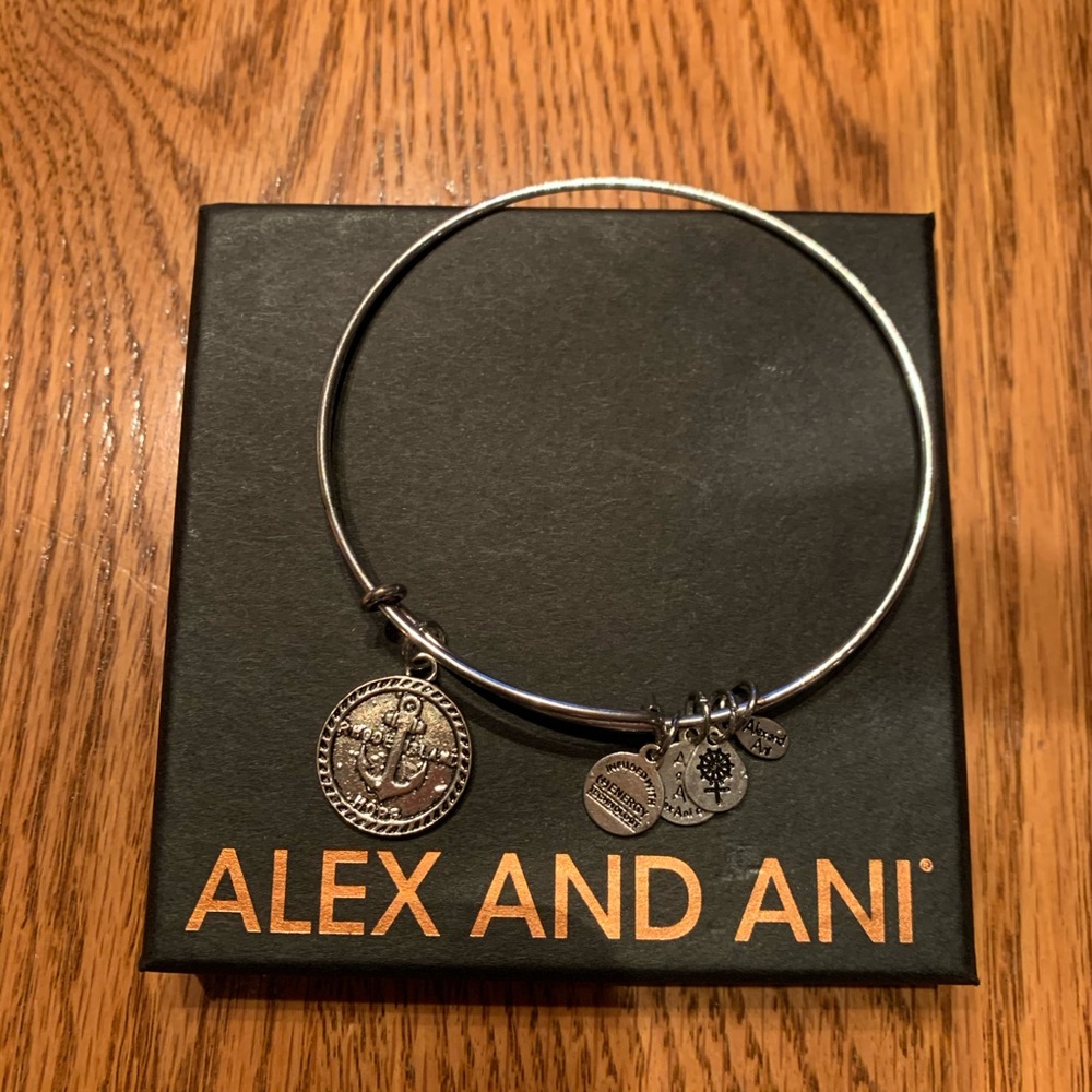 Alex and Ani Rhode Island bracelet